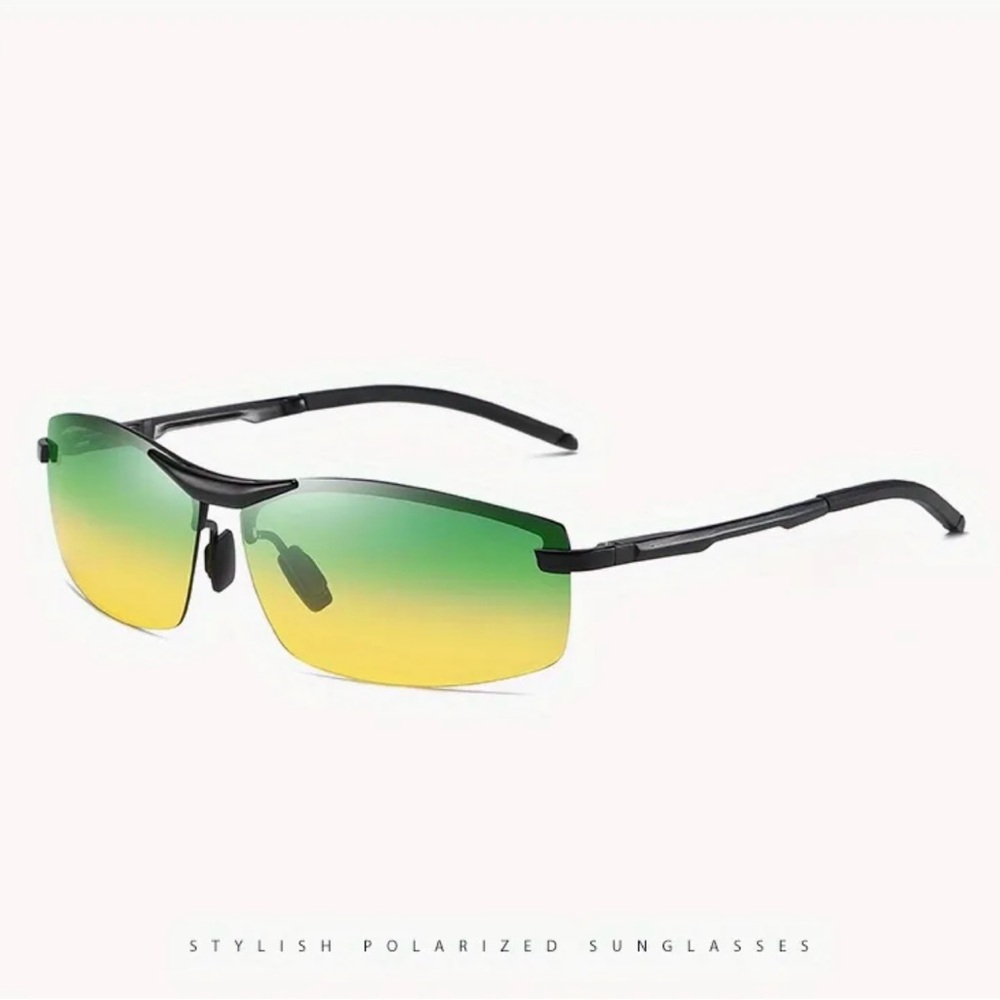 Photochromic Sunglasses - Black and Green - Picture 12 of 12